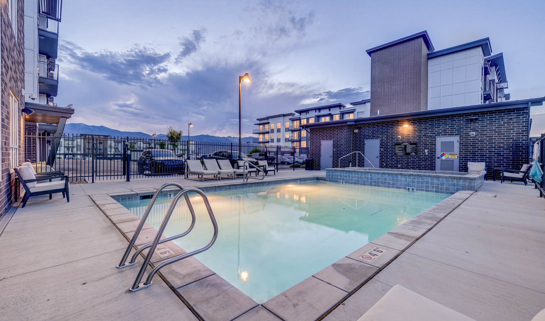 Swimming pool and spa available at Heber Apartments, Sequoia at Turner Mill